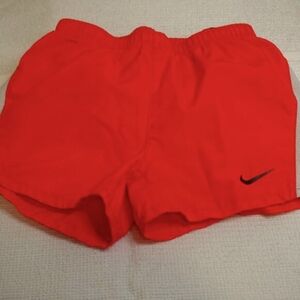 NIKE DRI-FIT GIRL SHORTS